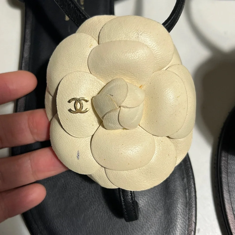 CHANEL Black and Cream Camellia Sandals